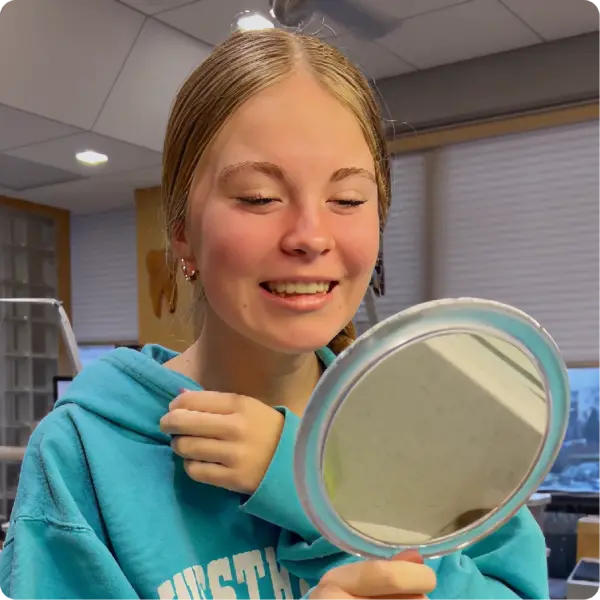 Kam Smile Image 1